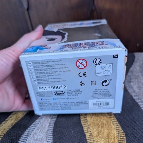 Morrisey Pop Rocks Pop Figure #125 DAMAGED BOX - Picture 7 of 7